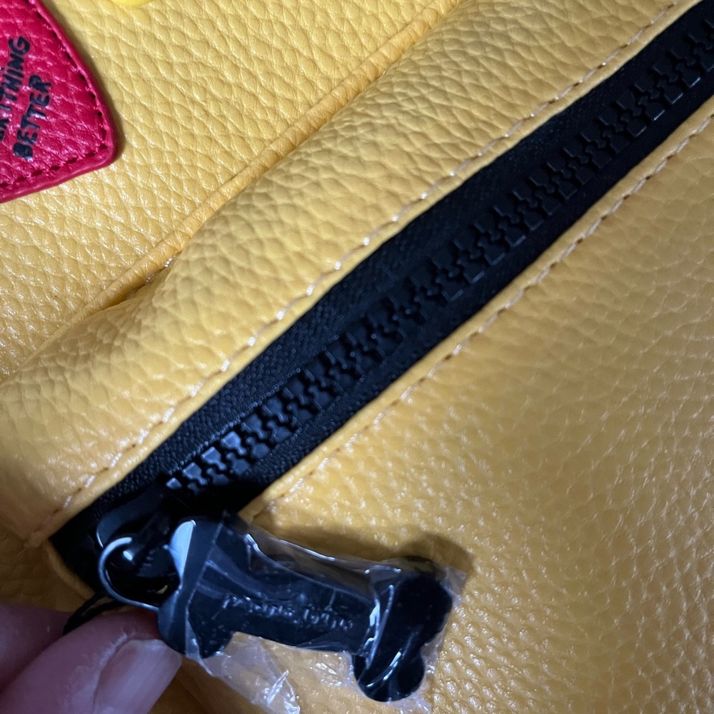 Marc Tetro  dachshund, mini bag backpack wallet great for dog lovers new attacks - Picture 5 of 13